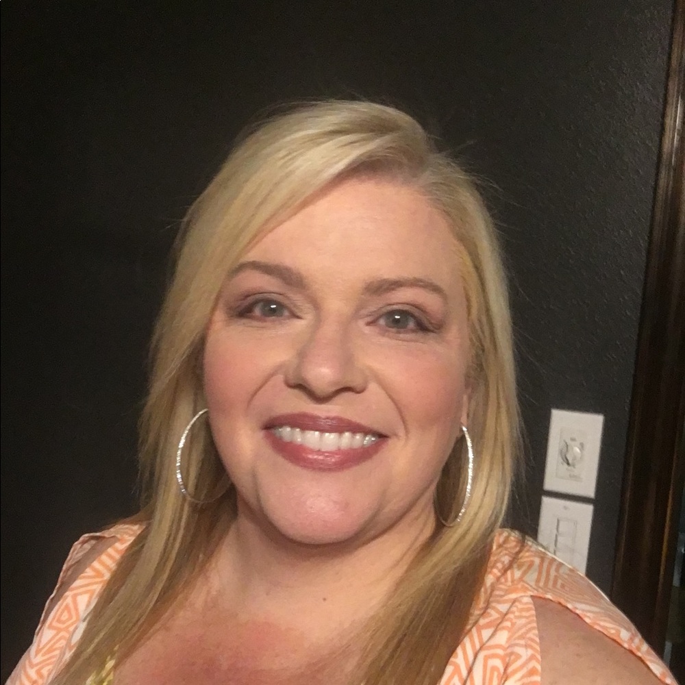 Meet your Posher, Sharla